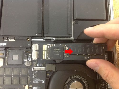 Macbook Pro Retina A1398 SSD Replacement Method 6