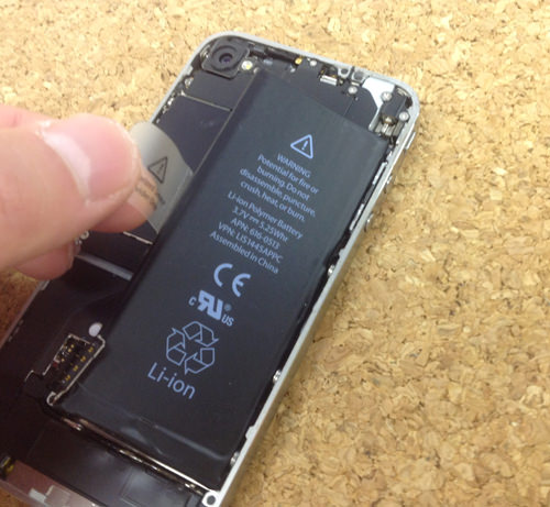 iphone4 Battery Replacement Method 7