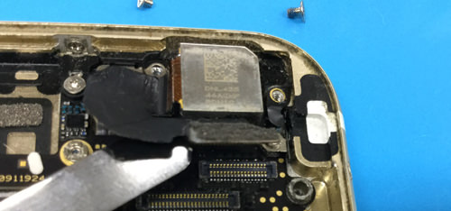 iphone6 camera disassembly method 8