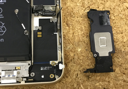 iPhone6sPlus ラウドスピーカー交換．分解方法8