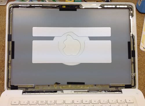 macbook A1342 LCD replacement method 7