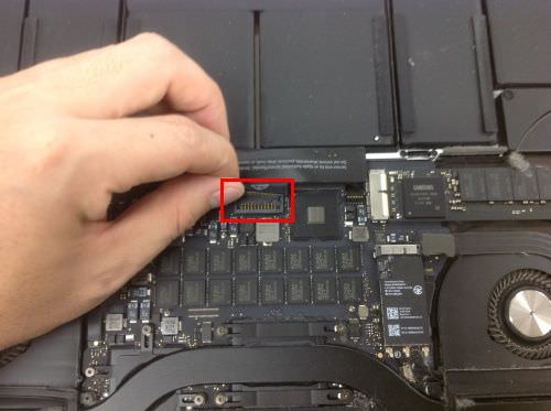 Macbook Pro Retina A1398 SSD交換方法4