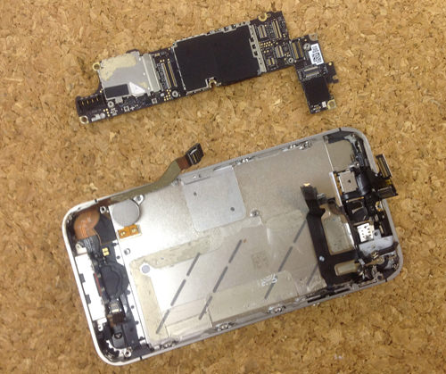iPhone4s 液晶ガラス、パネル交換方法11