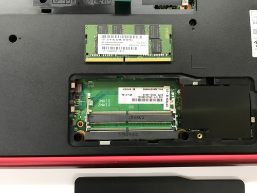 Fujitsu LIFEBOOK AH53/X Memory Replacement and Expansion 